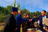 На саратовском фестивале самоваров кормили пловом и катали на ослике