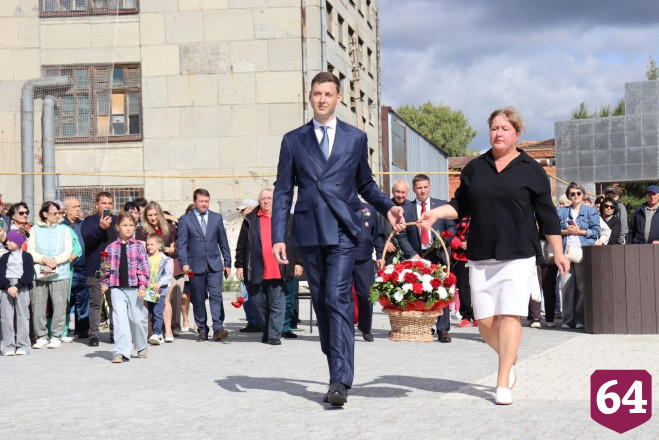 В День города гостей саратовского райцентра встречали Петр Первый и Екатерина Вторая