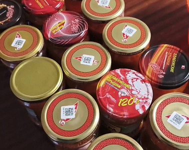Прихожане саратовского храма варят фронтовые щи и шьют подушки для бойцов СВО